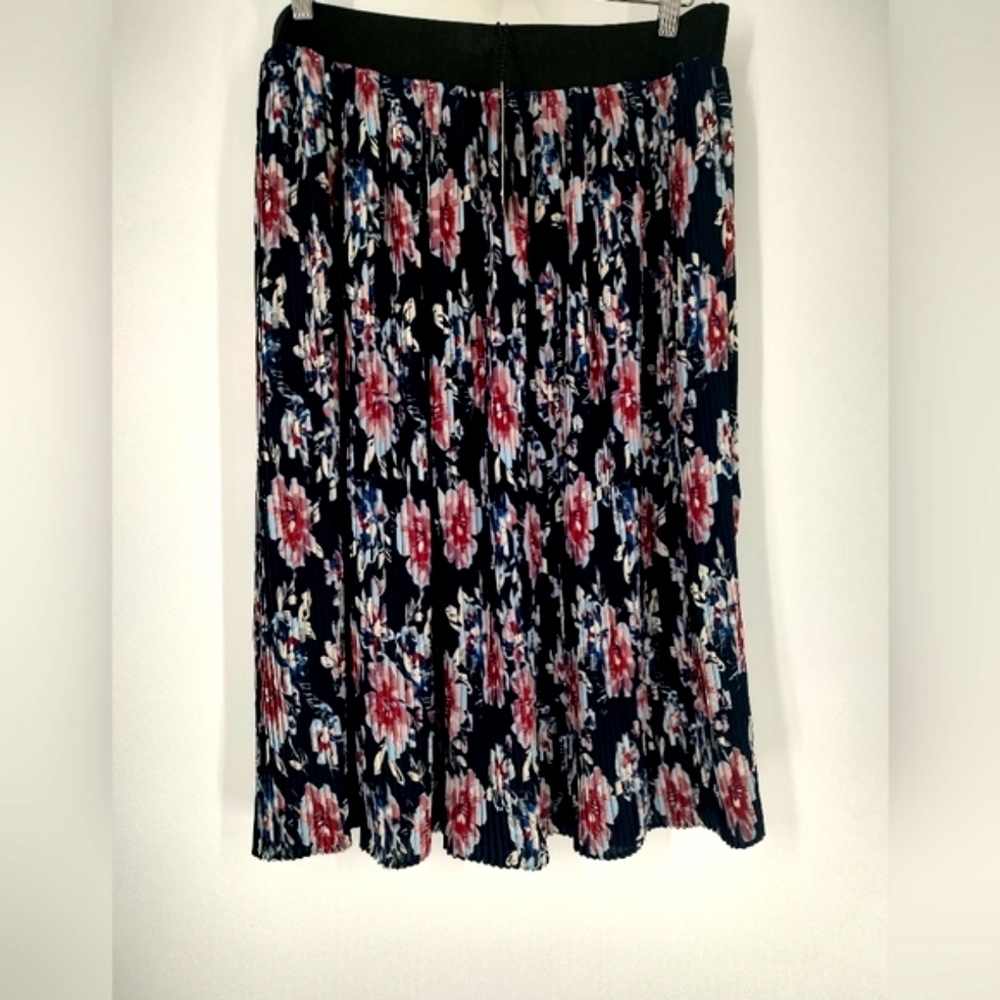 NWTS ABS Navy Floral Pleated Skirt Size XL